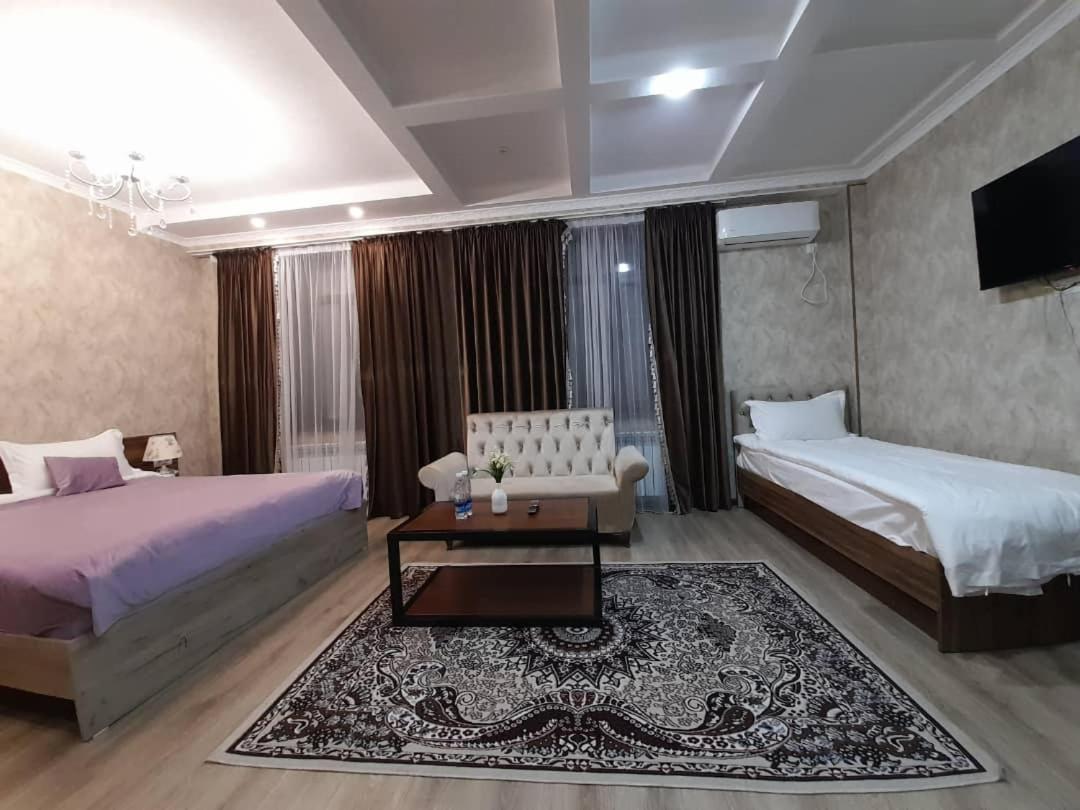 Nomad Hotel Bishkek Halal Exterior photo
